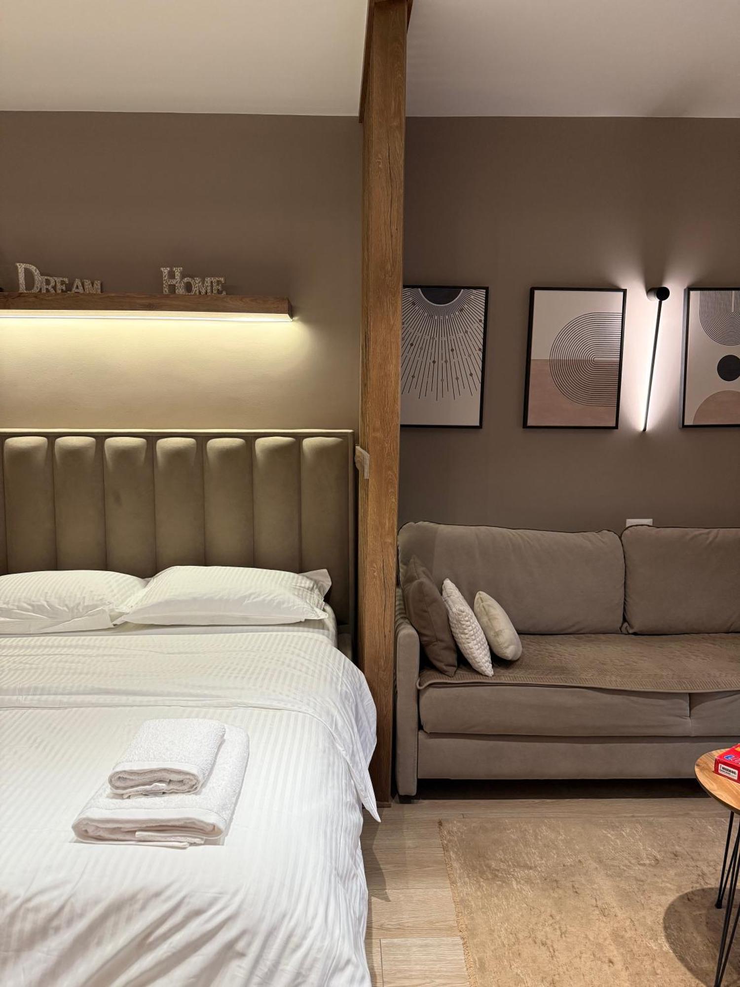 4Seasonsgea , Deluxe Studio , City Centre , טיראנה מראה חיצוני תמונה